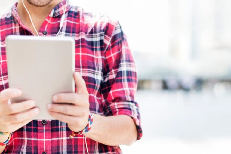 Whe you have effective content marketing your audience stays tuned in.